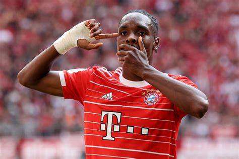 Chelsea Shows Interest in Bayern’s Mathys Tel